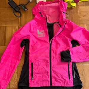 Skechers LA Marathon Pink and Black Hooded Jacket